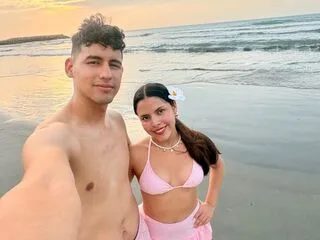 SaraAndrex cam model - 18 year old - photo 1