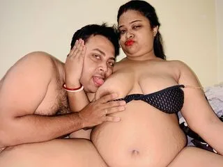 PujaAndRaj cam model - 25 year old - photo 10