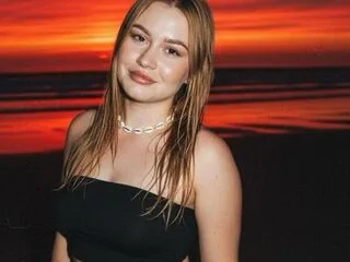 ShantayMayne cam model - 18 year old - photo 1