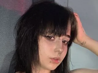 ShirlyDelfin cam model - 18 year old - photo 1