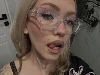 StacyBrow cam model - 21 year old - photo 1