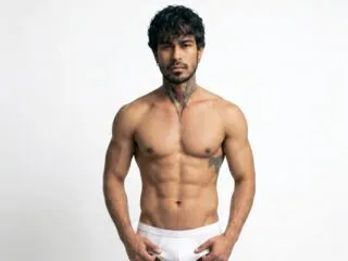 StefanoEverett cam model - 30 year old - photo 1