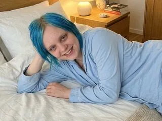 SundaySchwind cam model - 18 year old - photo 1
