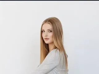 TabathaMarcel cam model - 18 year old - photo 1