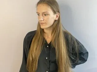 TatumNeild cam model - 18 year old - photo 1
