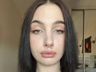TeshaVanhoozier cam model - 18 year old - photo 1