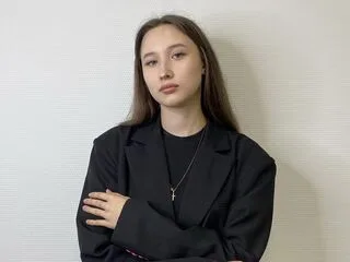 TorieDiffley cam model - 18 year old - photo 1