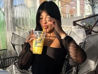 ValeSantana cam model - 19 year old - photo 1