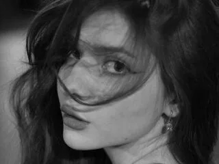 VelvetMeow cam model - 18 year old - photo 1