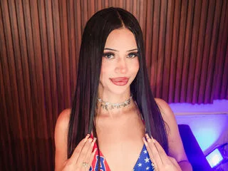VenusMontero cam model - 18 year old - photo 1