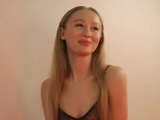 VictoriaRiddlle cam model - white - photo 2