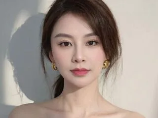 XiaoJuan cam model - 31 year old - photo 1