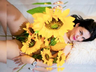 YarelyJackson cam model - 52 year old - photo 1