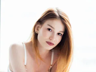 ZoeCao cam model - 19 year old - photo 1